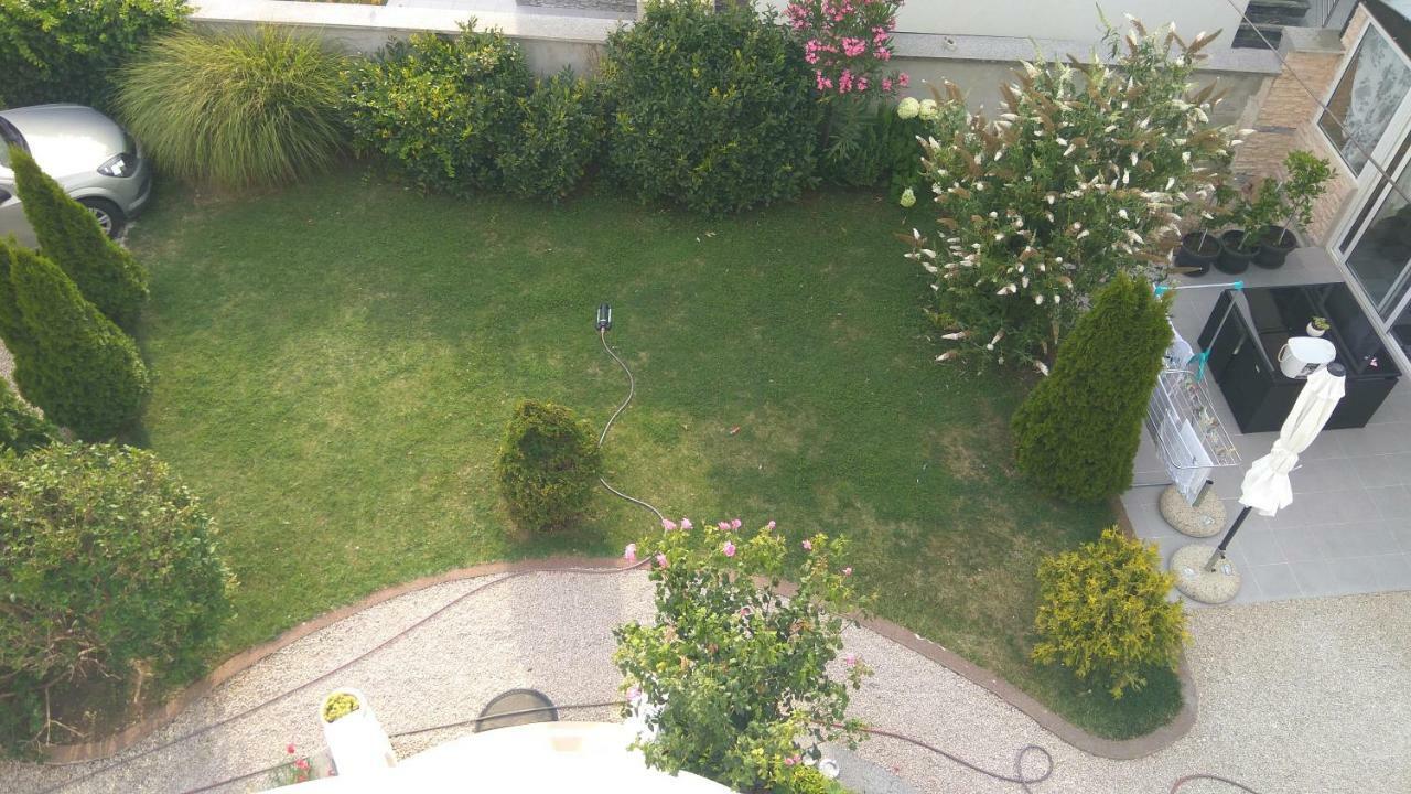 Apartments Lipic Vodice Eksteriør billede